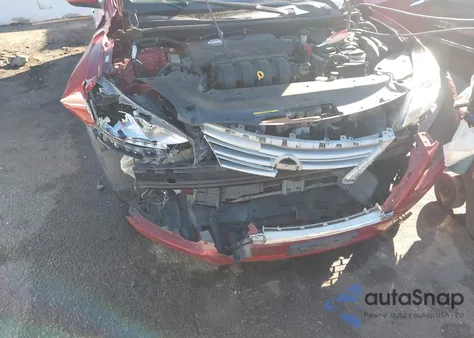 2013 Nissan Sentra S z USA, uszkodzony, nr VIN 3N1AB7AP0DL692257